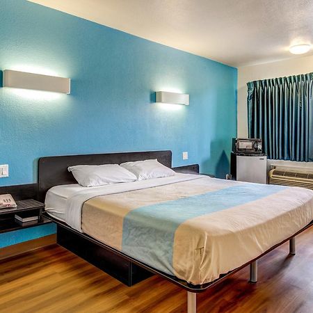 Motel 6 Waco - Lacy Lakeview Bellmead Esterno foto