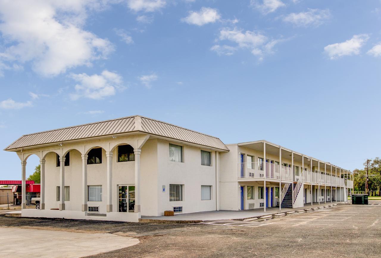 Motel 6 Waco - Lacy Lakeview Bellmead Esterno foto
