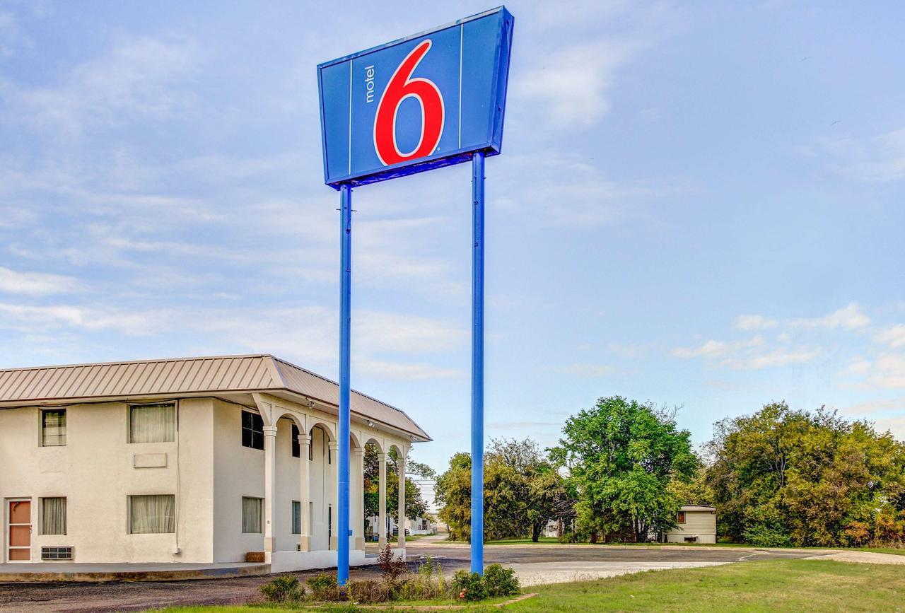 Motel 6 Waco - Lacy Lakeview Bellmead Esterno foto